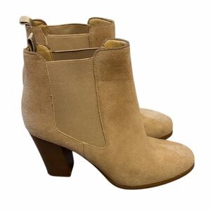 Michael Kors Tan Block Heel Boots size 7